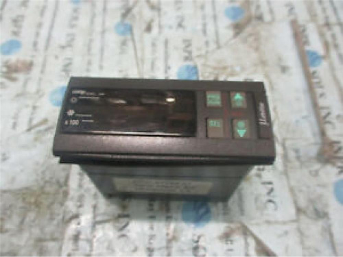 MCHSML000M Параметрический контроллер MC2 CAREL (уточнить возможность заказа) MCHSML000M Параметрический контроллер MC2 CAREL (уточнить возможность заказа)